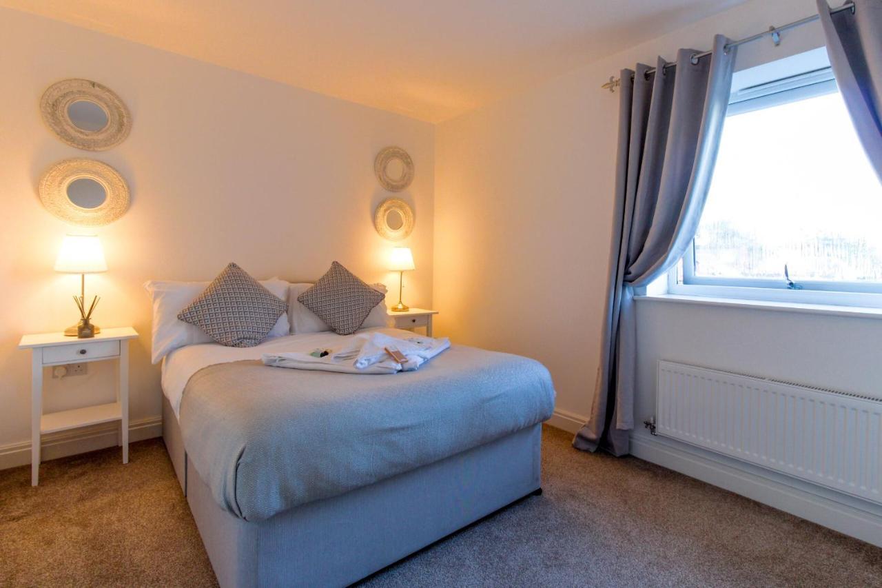 Walton By Pay As U Milton Keynes