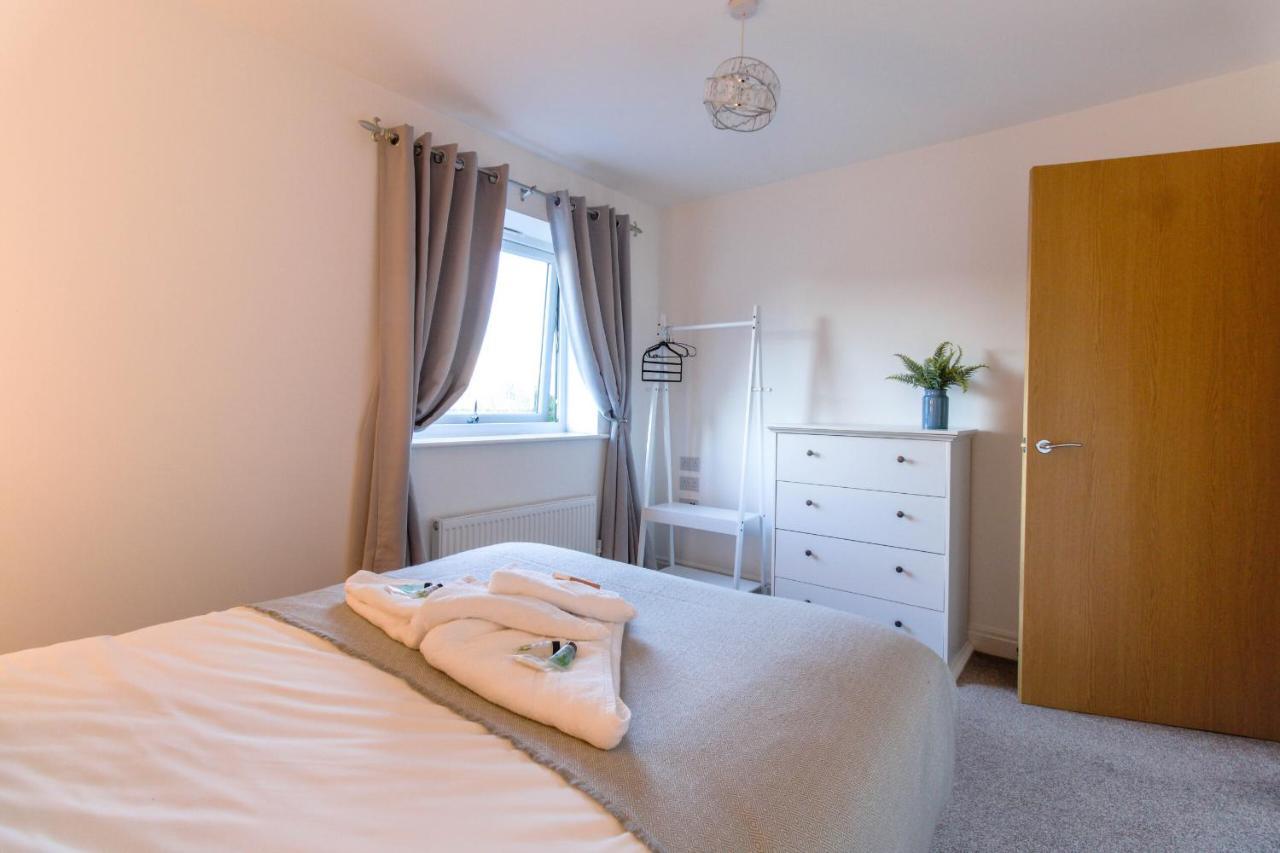 Apartment Walton By Pay As U