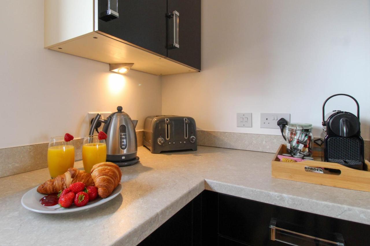 Walton By Pay As U Apartment *