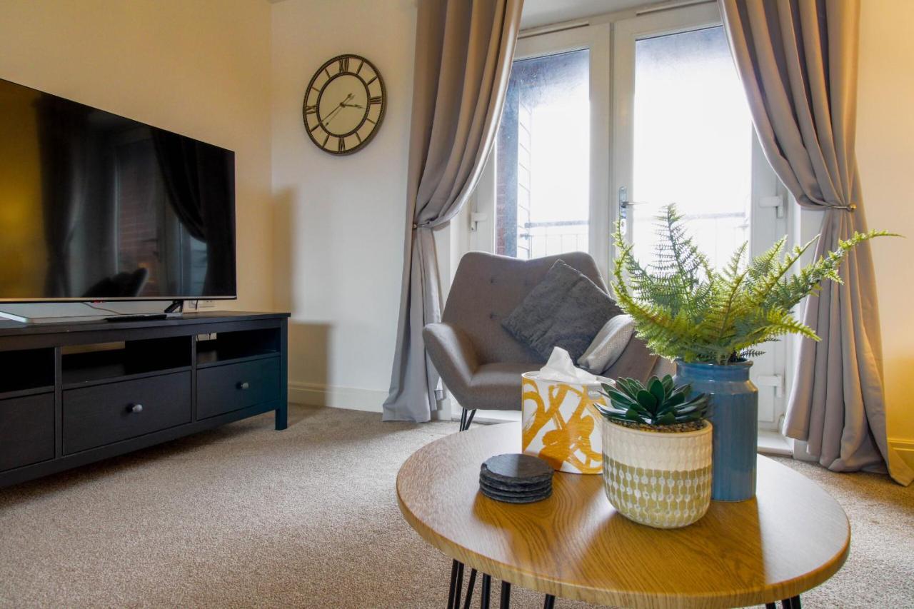 Apartment Walton By Pay As U *