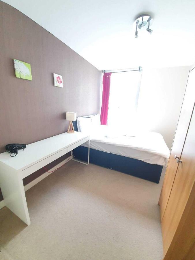 Dazzon - Hub - Central Mk Apartment *