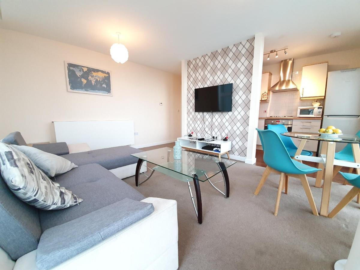 Dazzon - Hub - Central Mk Apartment