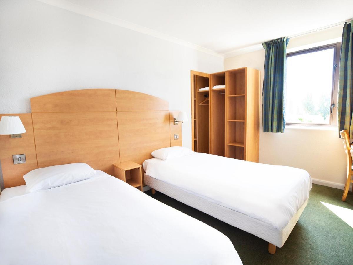 Hotel Campanile - Fenny Stratford 2*
