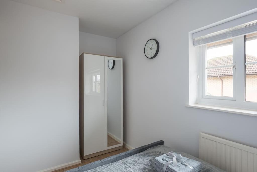Yoko's View Cottage: Detached With Parking & Entertainment Holiday home