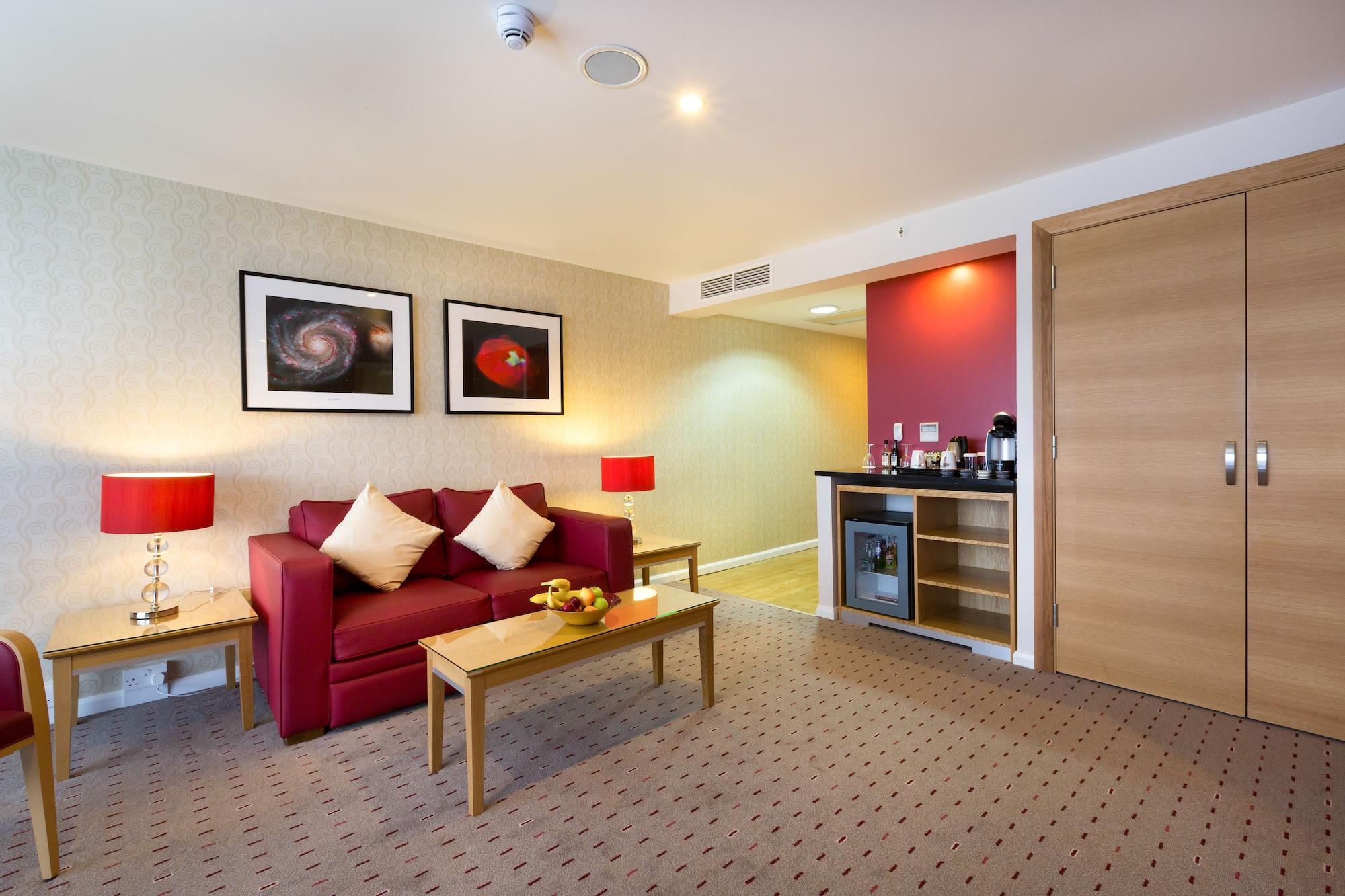 Hotel Doubletree By Hilton Milton Keynes