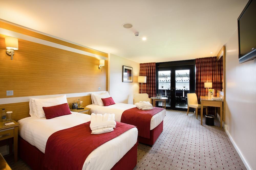 Doubletree By Hilton Hotel Milton Keynes