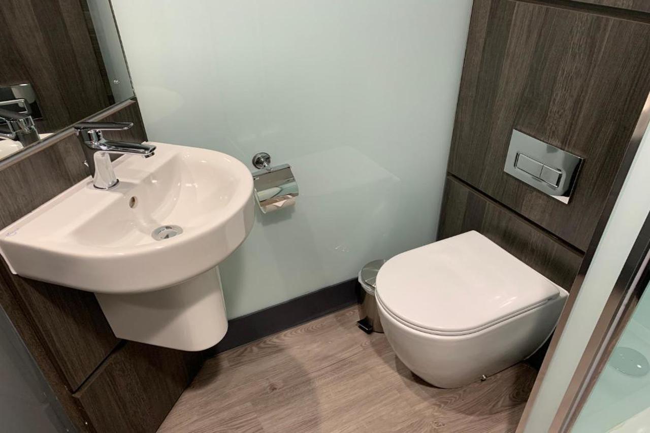 Hotel Easyhotel 3*