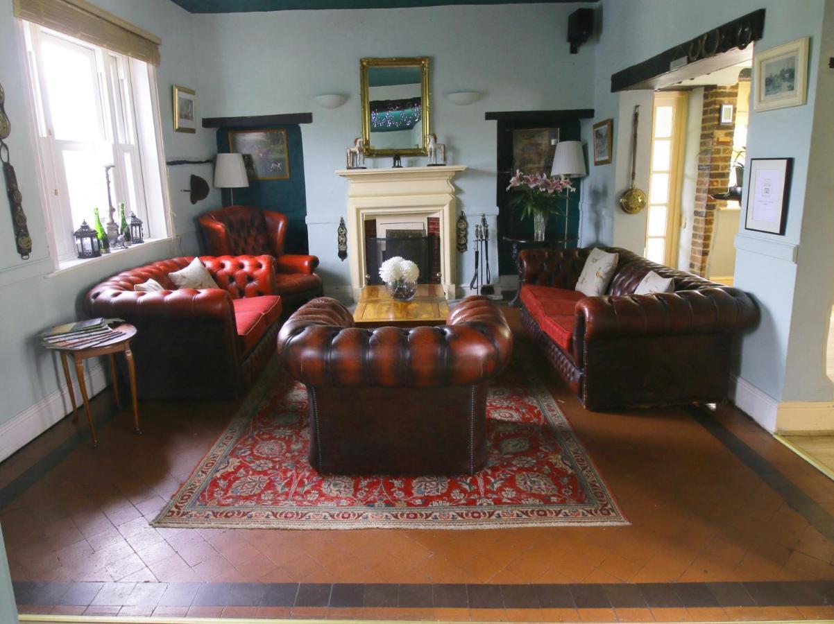 Bed & Breakfast The White Lion At Wicken *