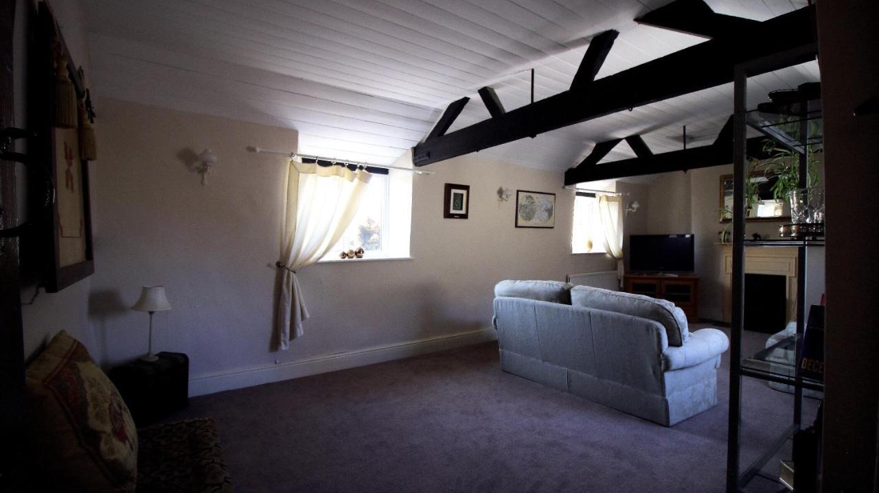 The White Lion At Wicken Bed & Breakfast *
