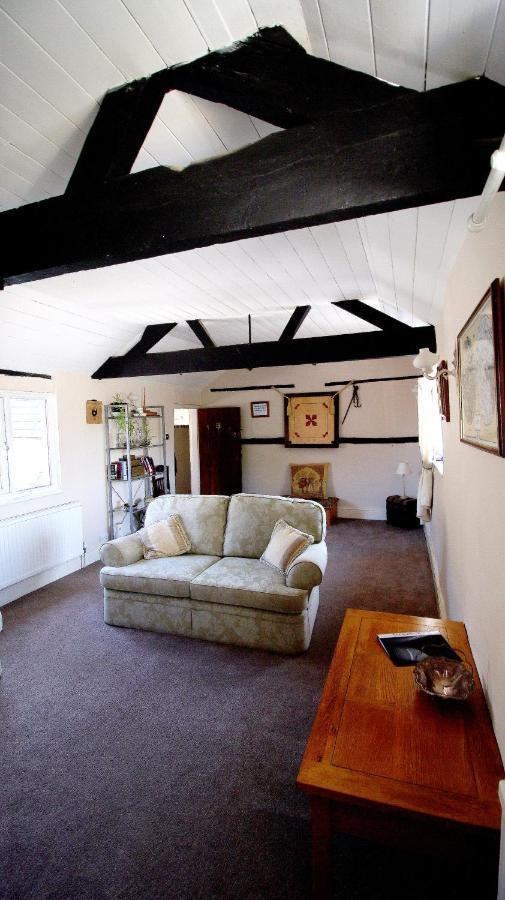 Bed & Breakfast The White Lion At Wicken