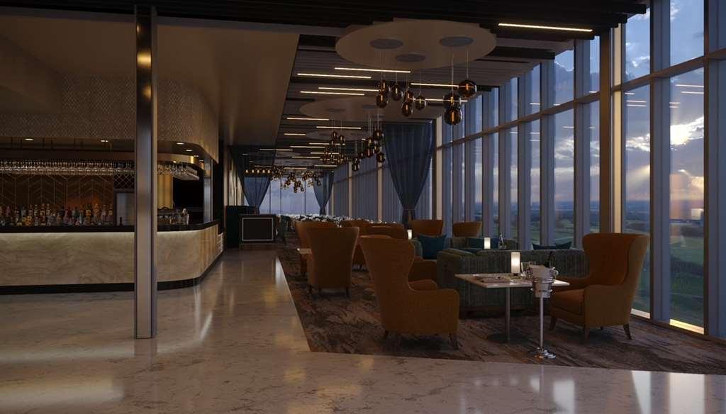 Hotel La Tour 4*