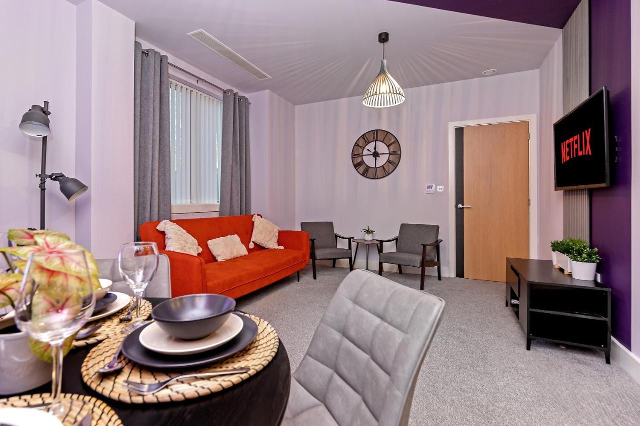 Apartment The Juke Box Suite: Centre With Parking