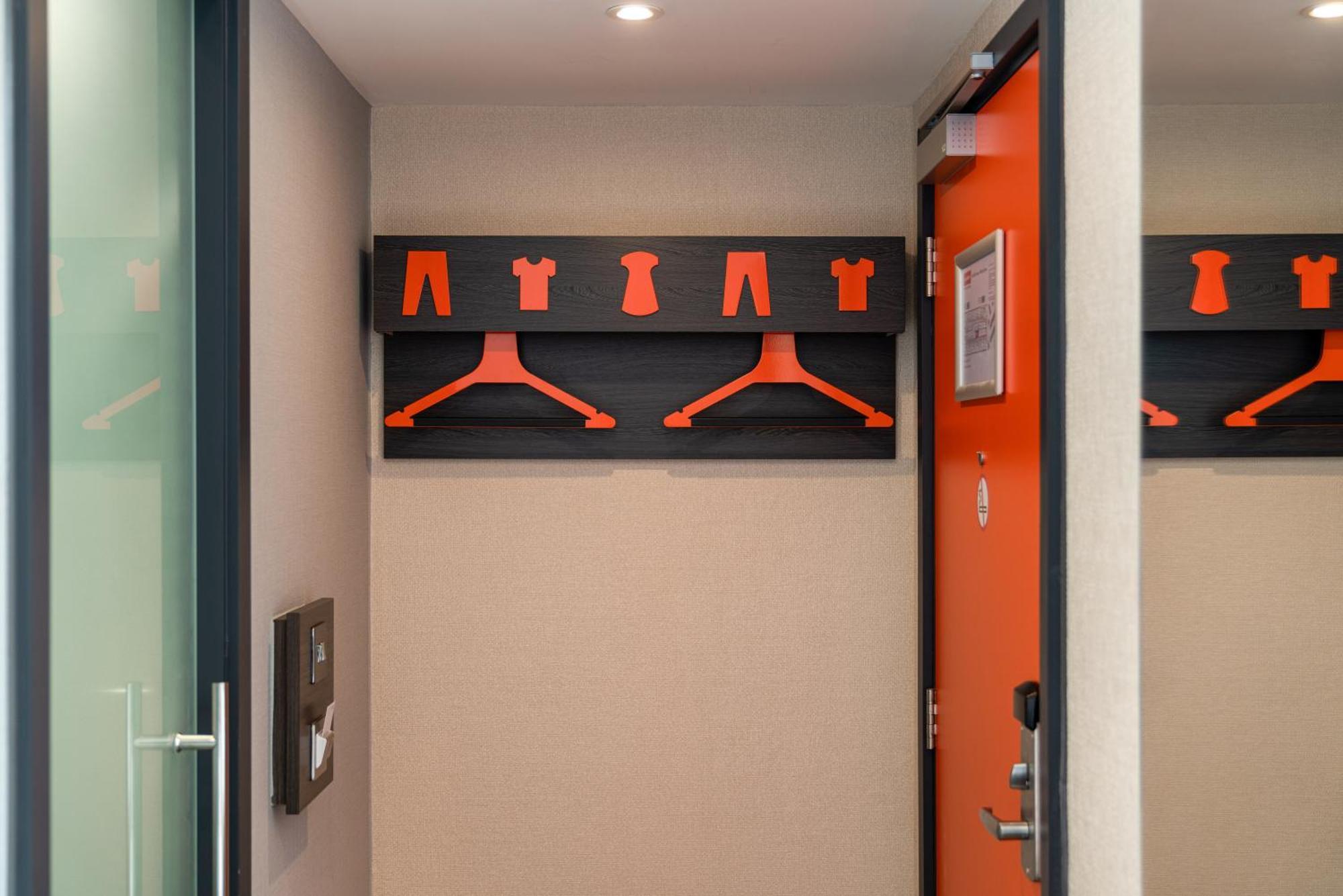 Easyhotel 3* Milton Keynes