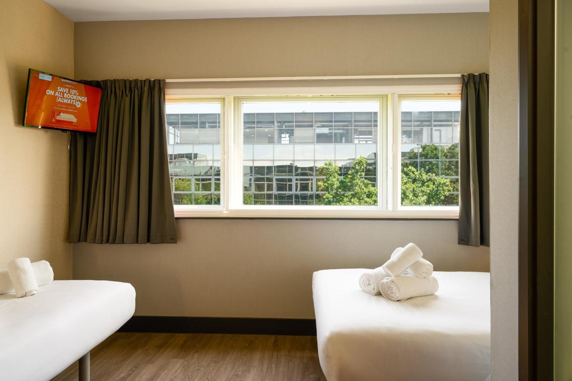 Hotel Easyhotel