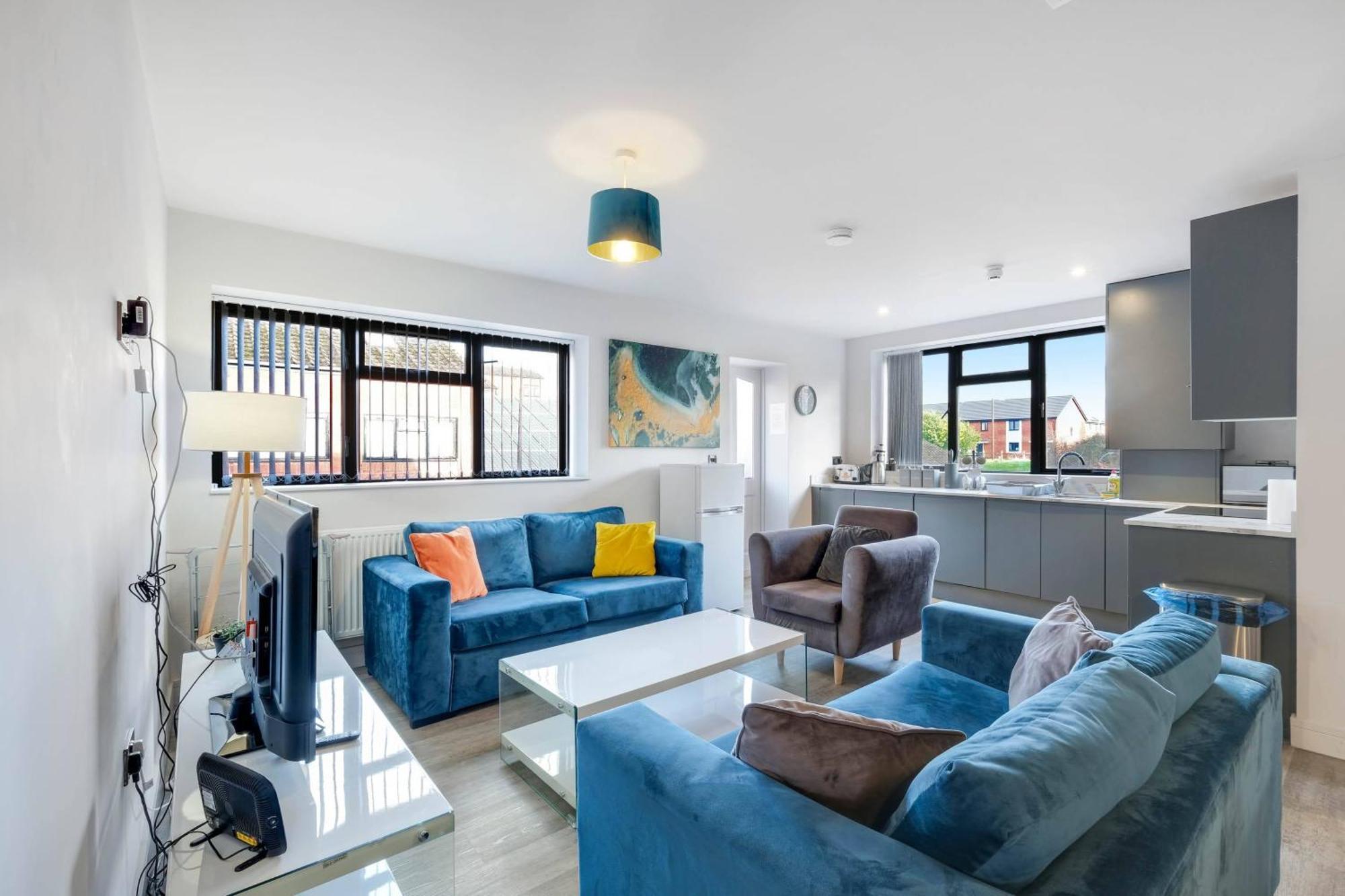 Infra Mews: Versatile For Extended Apartment *