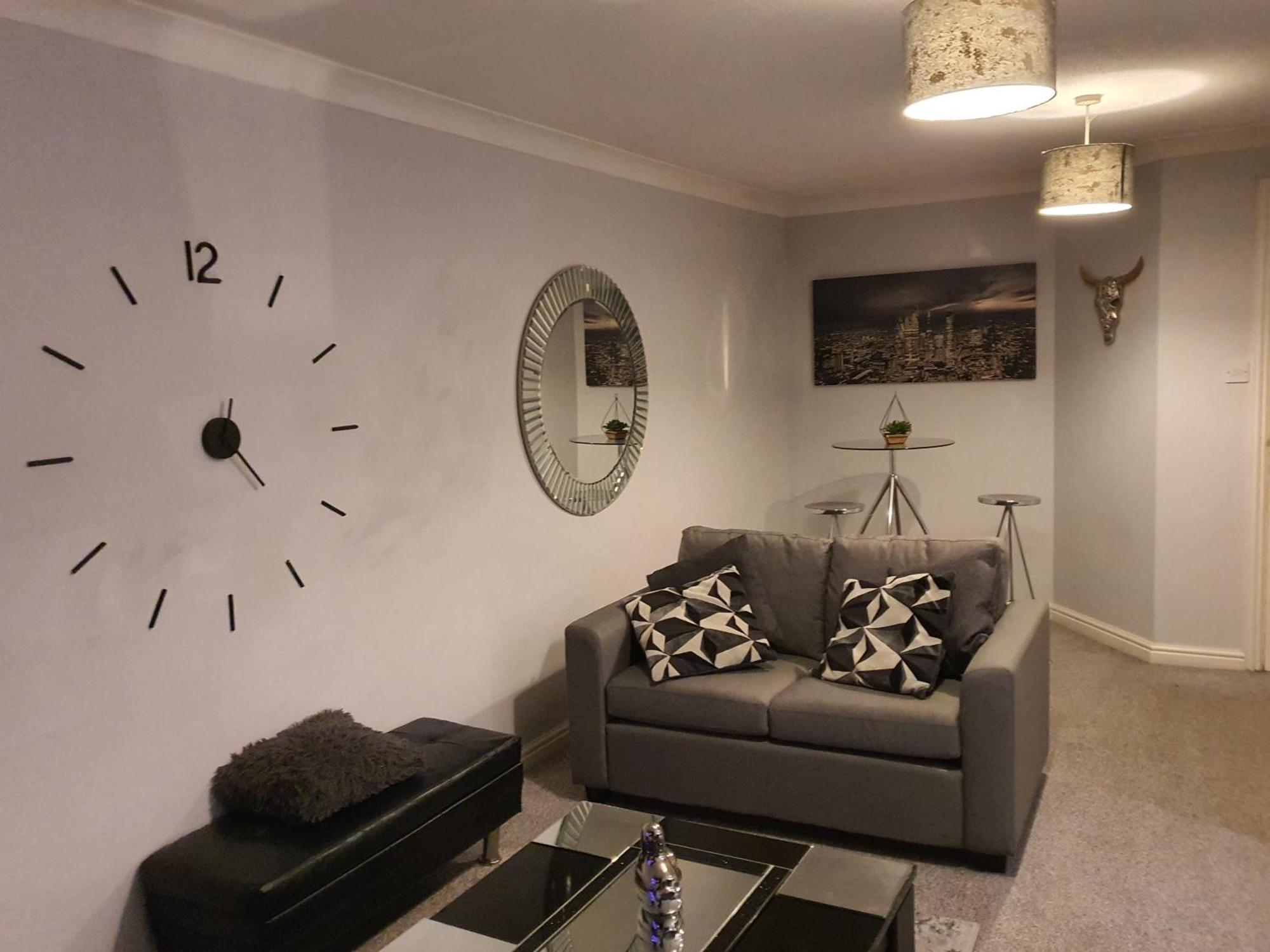 Apartment Mk Hub Town Centre *