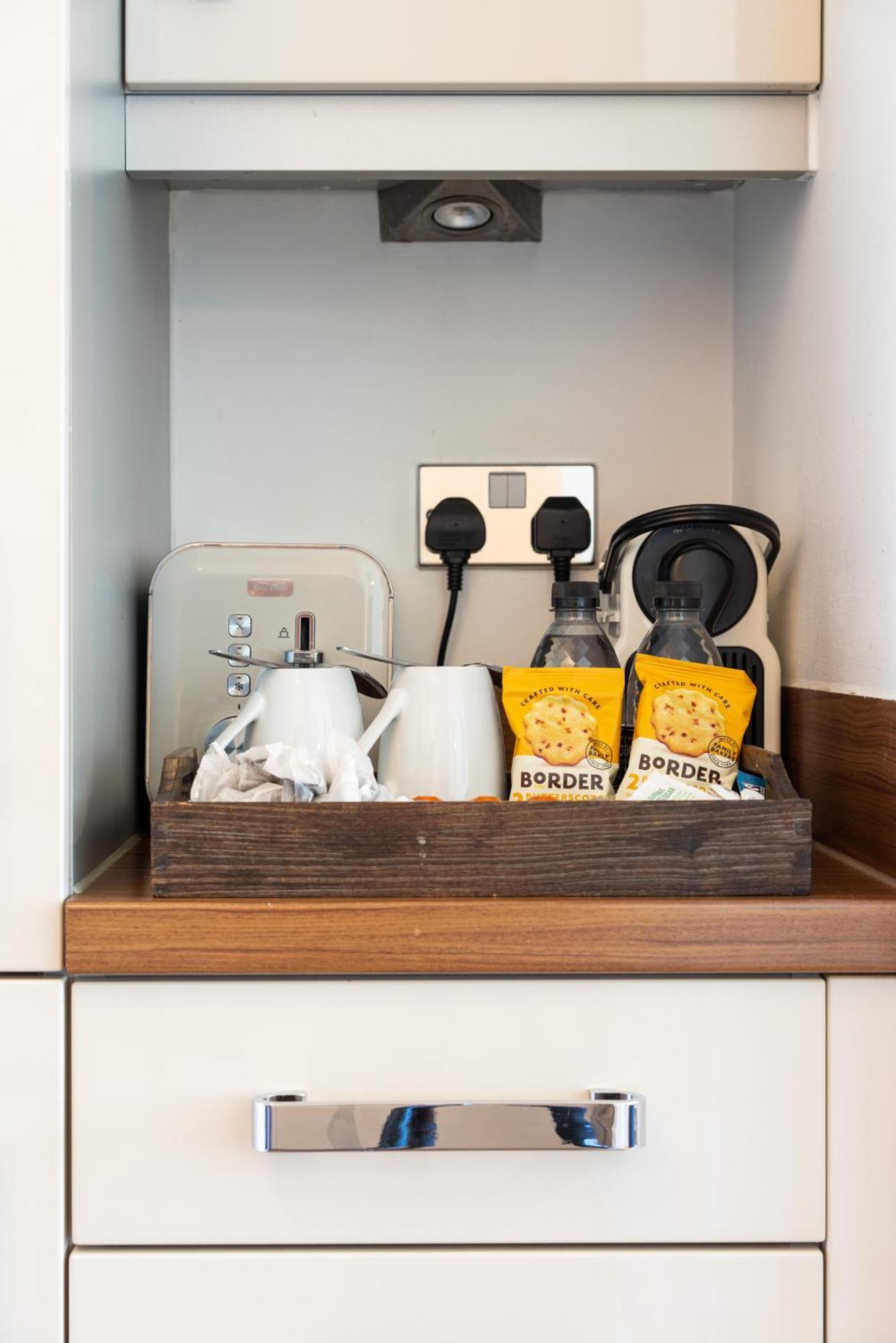Brightleap Centre: Stylish Home-away With Smart Amenities * Milton Keynes