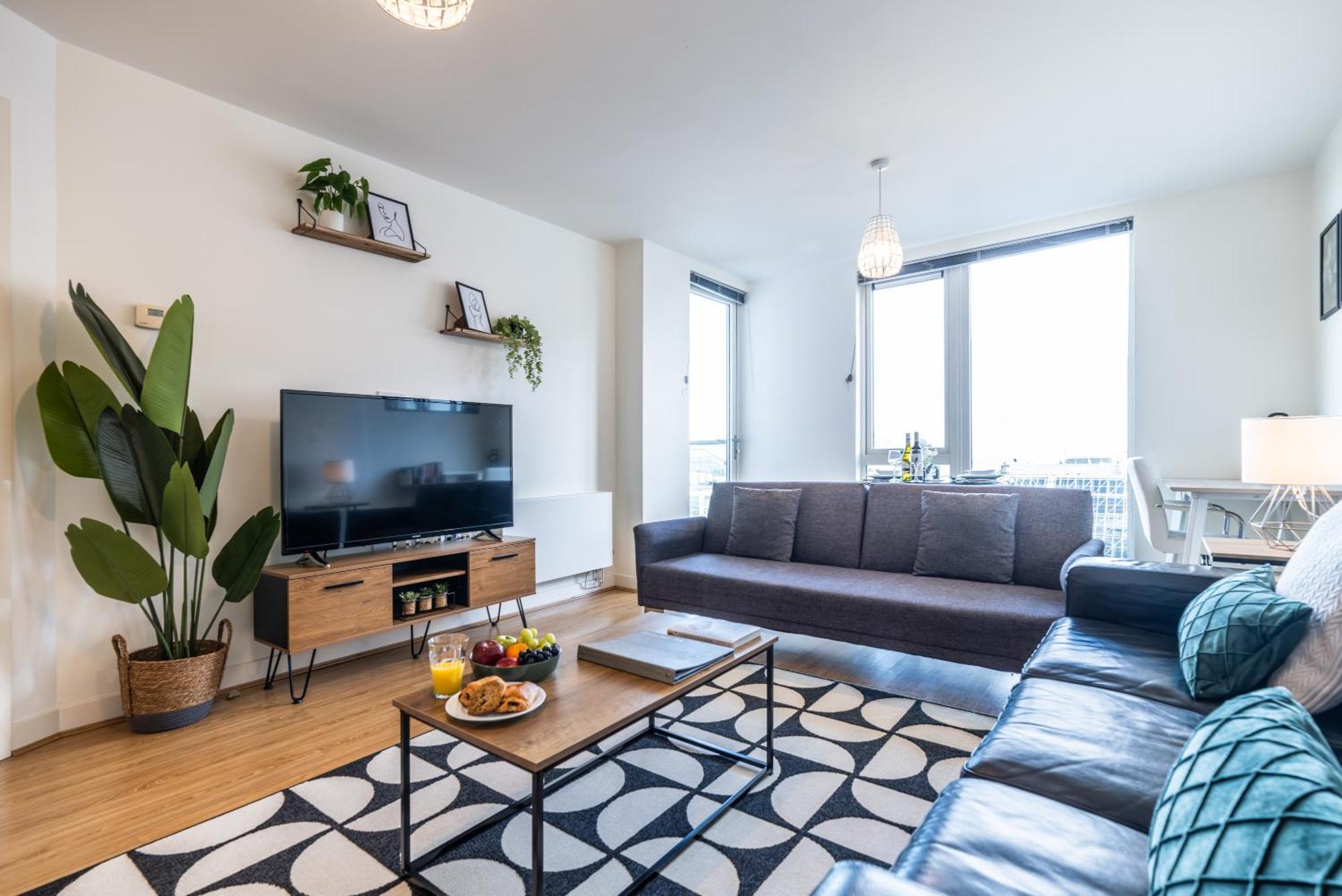 Brightleap Centre: Stylish Home-away With Smart Amenities Apartment Milton Keynes