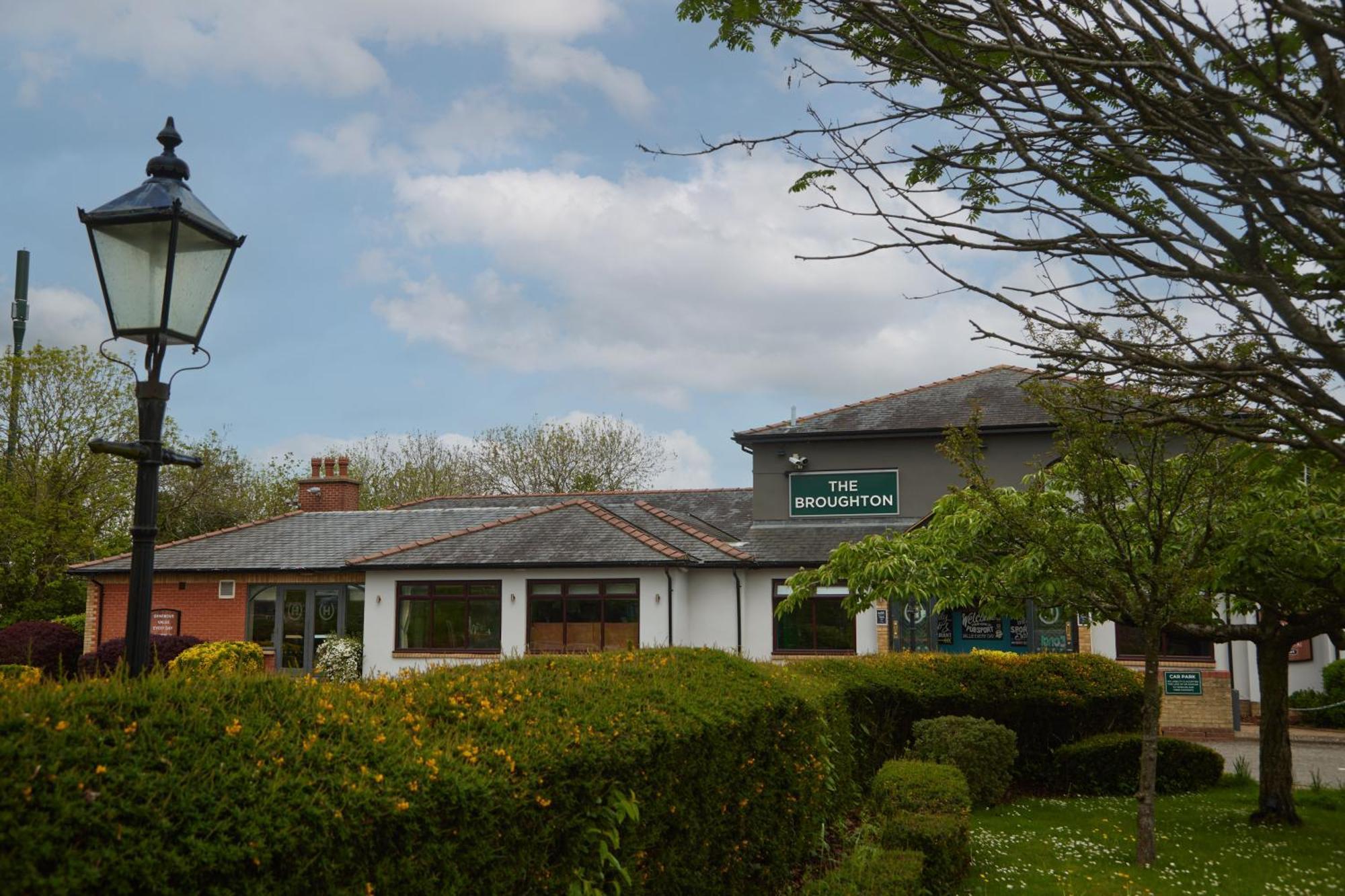 Hotel The Broughton By Greene King Milton Keynes