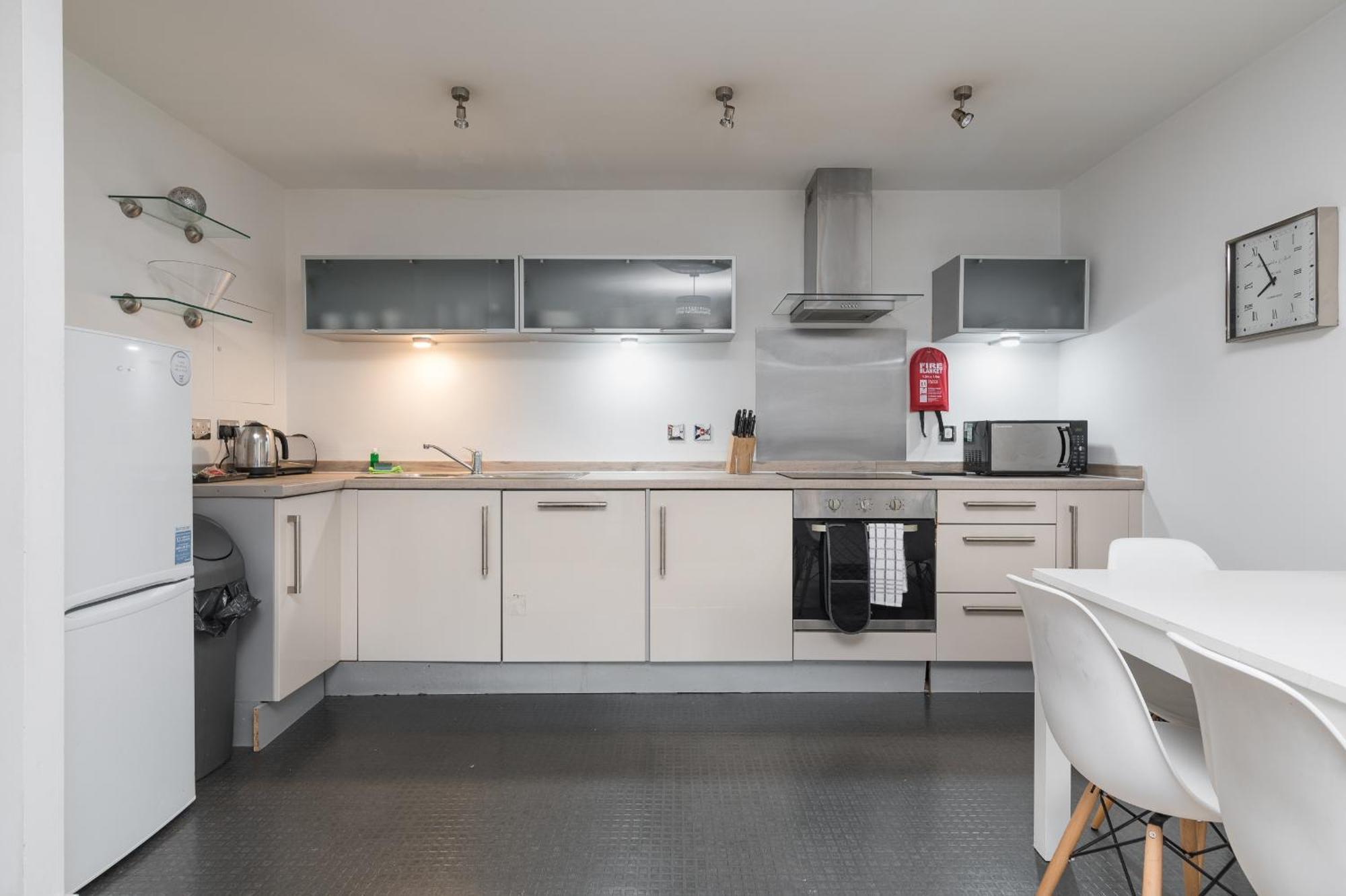 - Vizion Apartment *