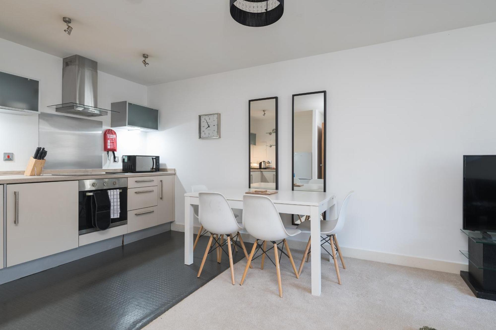 - Vizion Apartment Milton Keynes