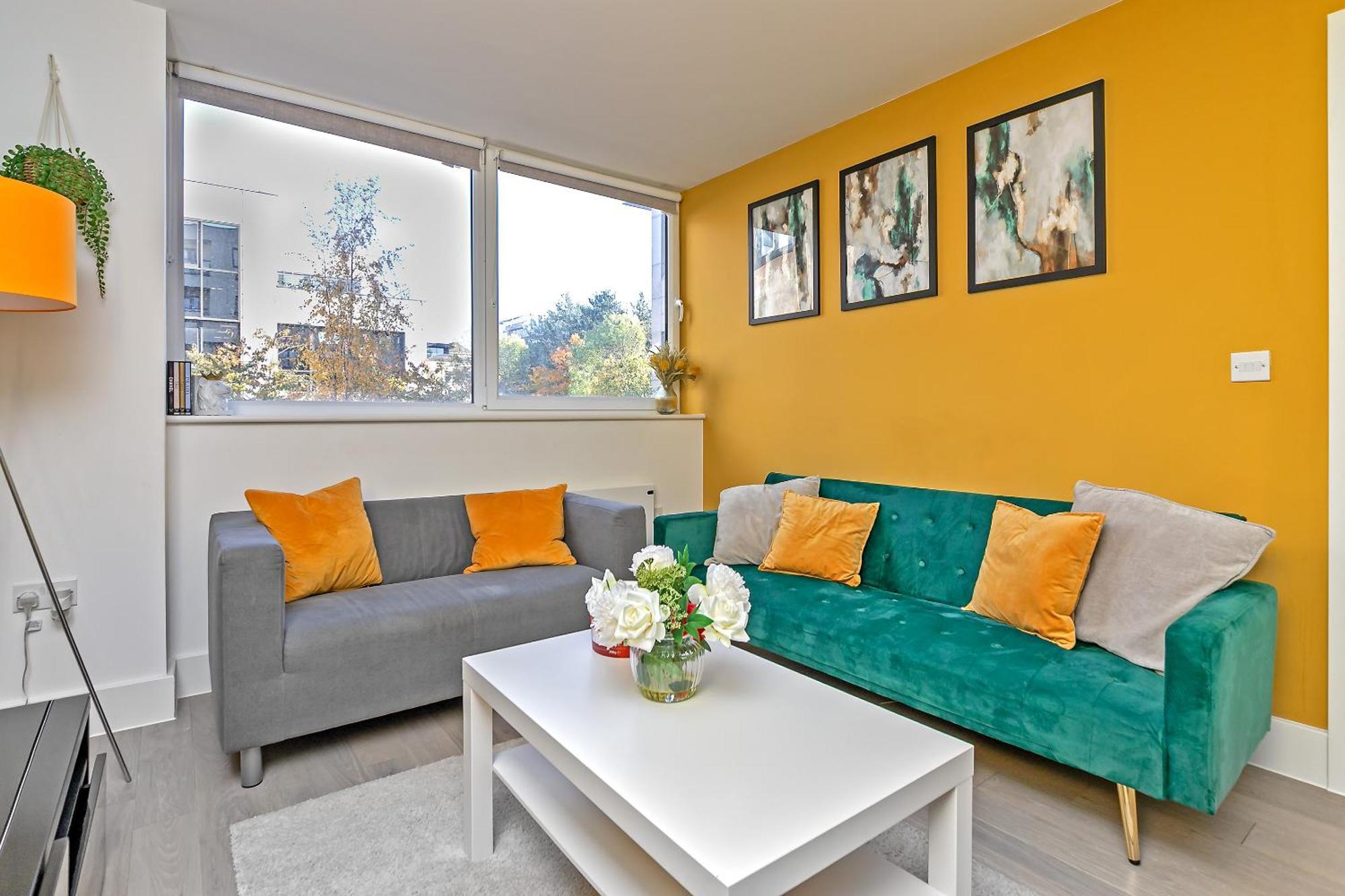Luxurious Mk City Apartment- Walk To Train Station, Smart Tv With Netflix, Disney Plus & Prime! Apartment