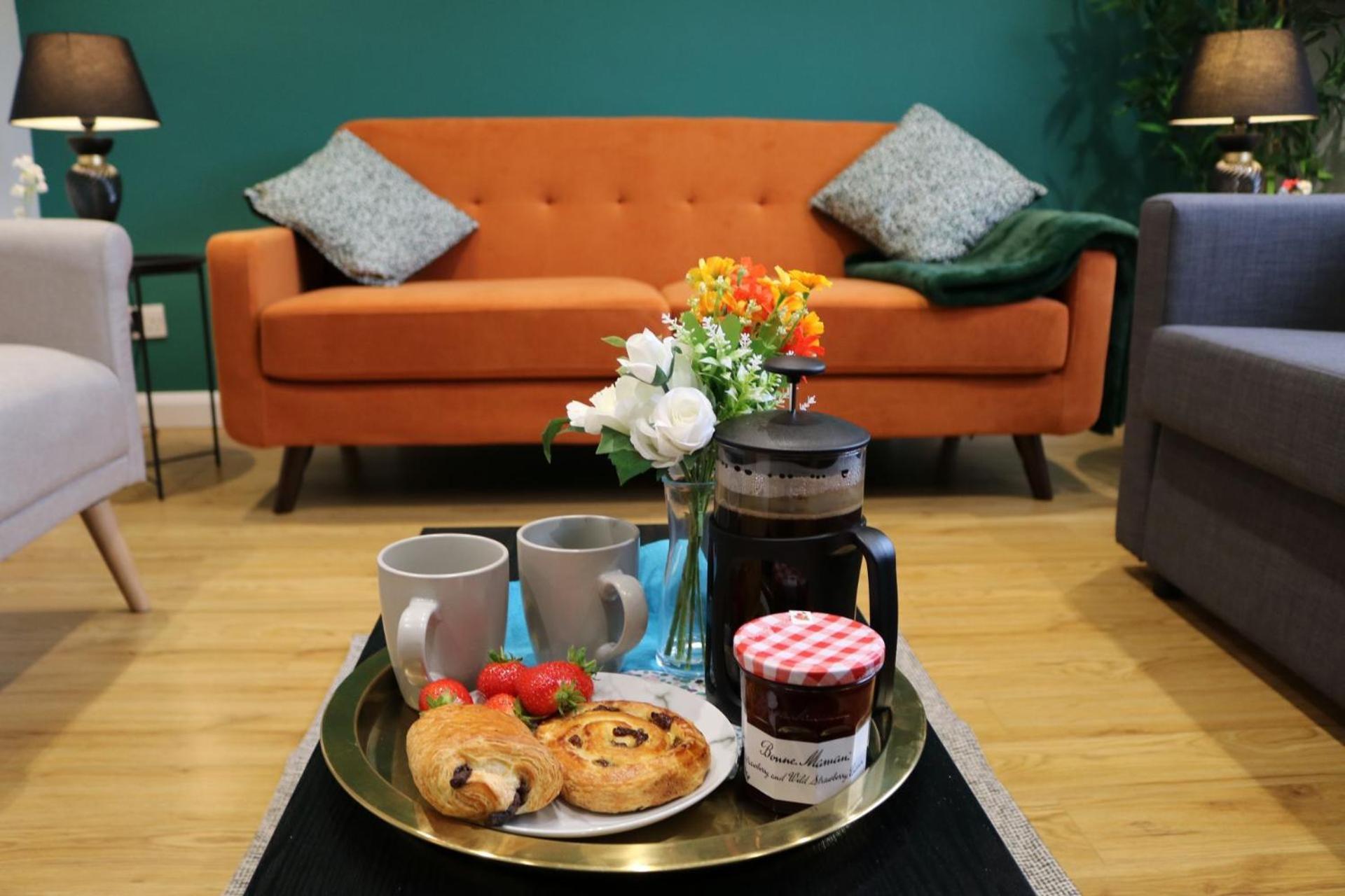 Homestay Stylish Townhouse-central Location-great Discoun S *