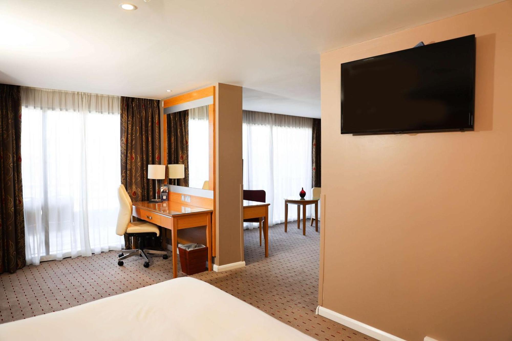 Doubletree By Hilton 4*