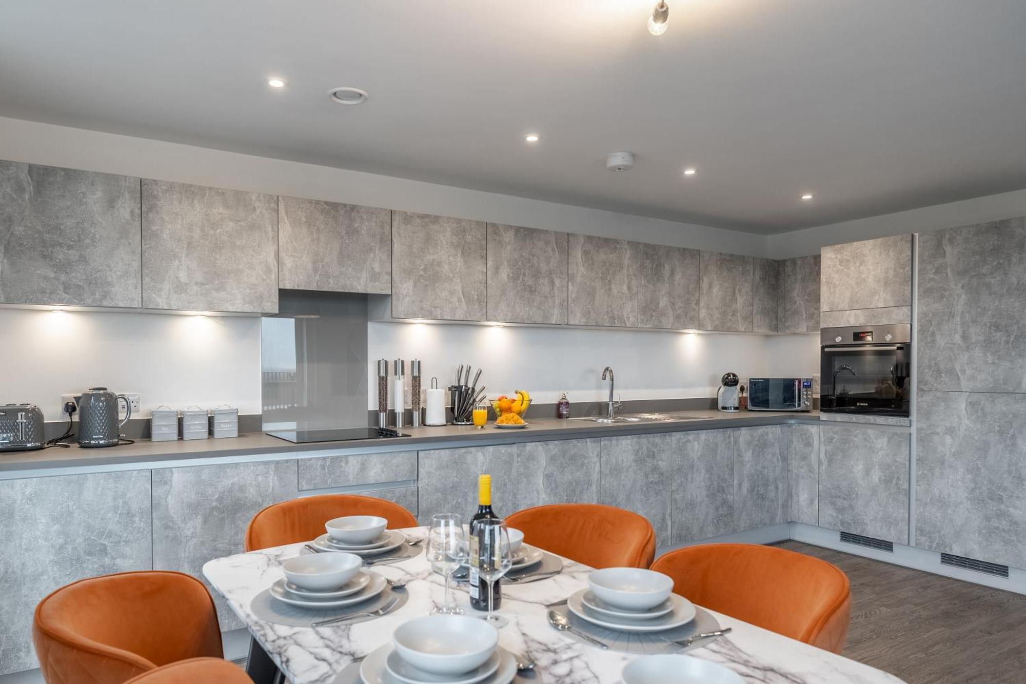 Penthouse-central-free Parking Apartment *