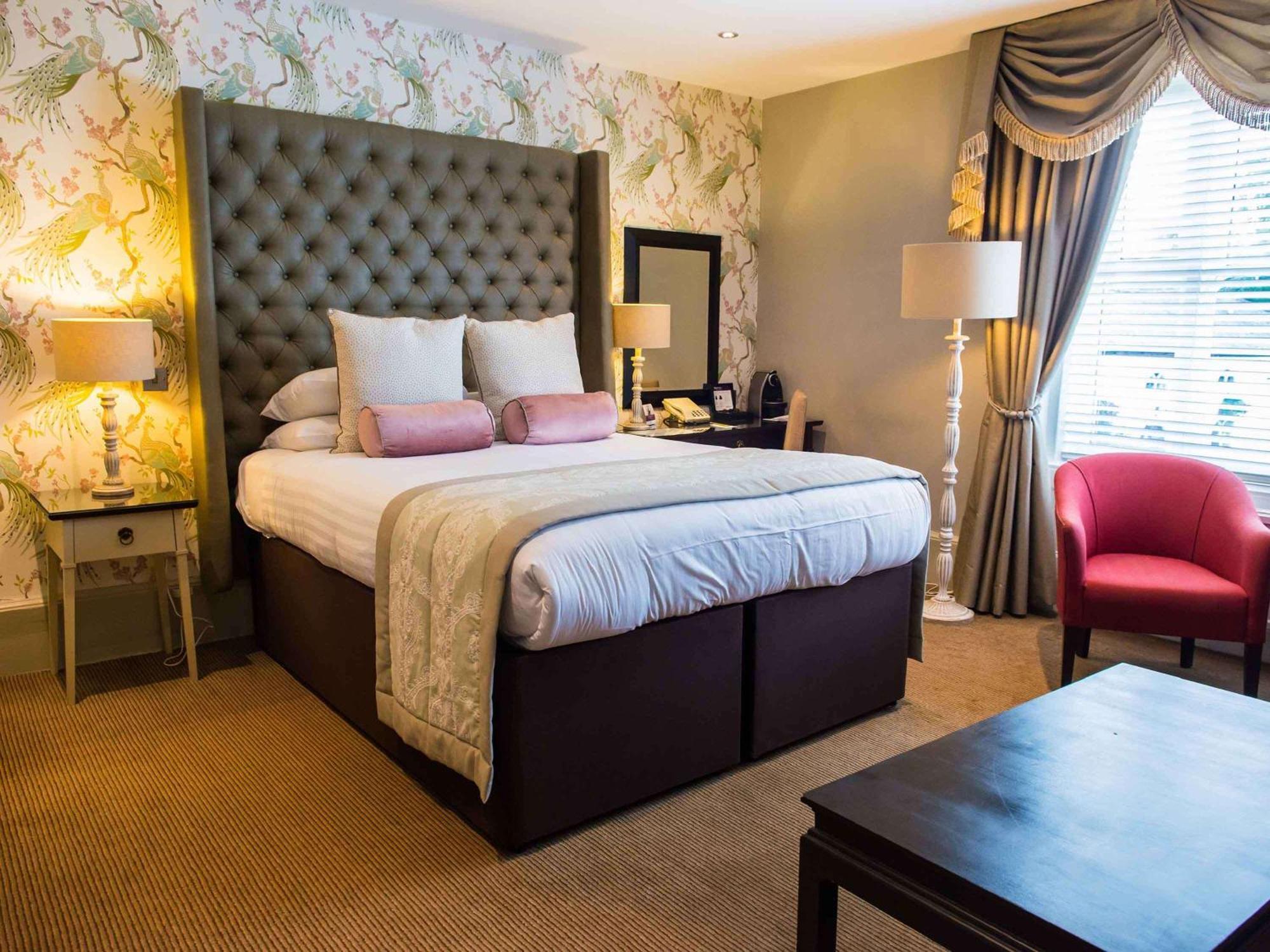 Worldhotels Distinctive Woughton House Hotel Milton Keynes