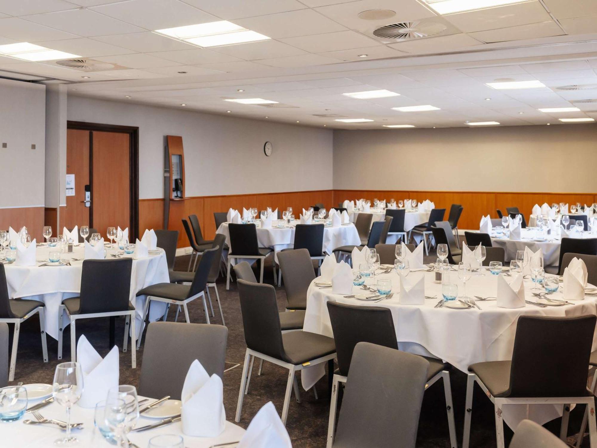 Novotel 3* Milton Keynes
