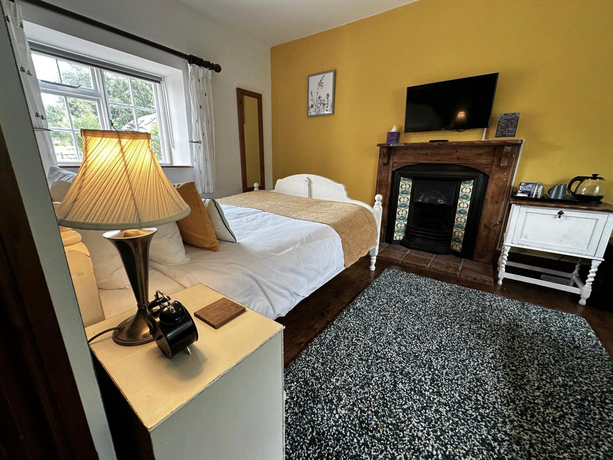 Bed & Breakfast Farm 3*