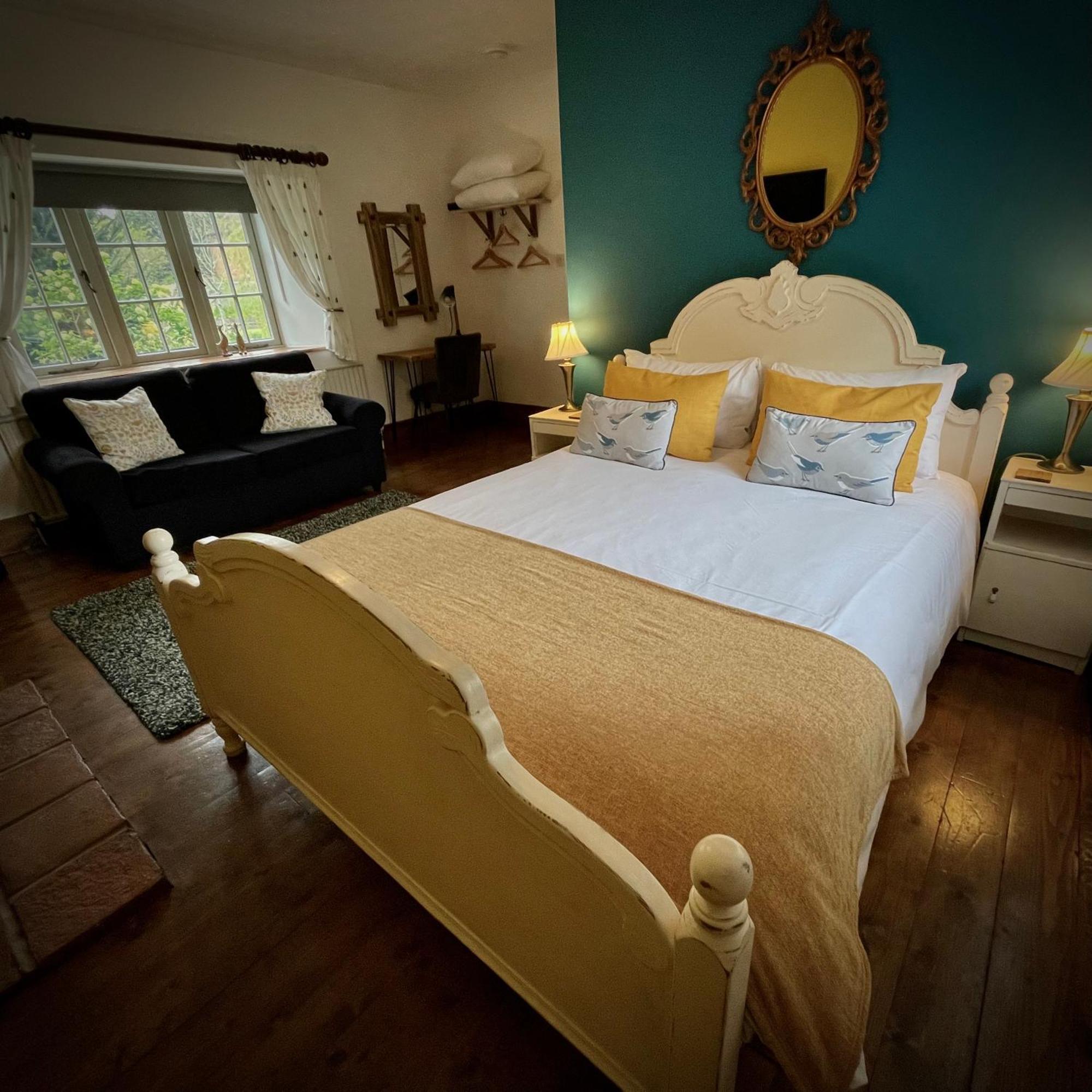 Farm Bed & Breakfast Milton Keynes