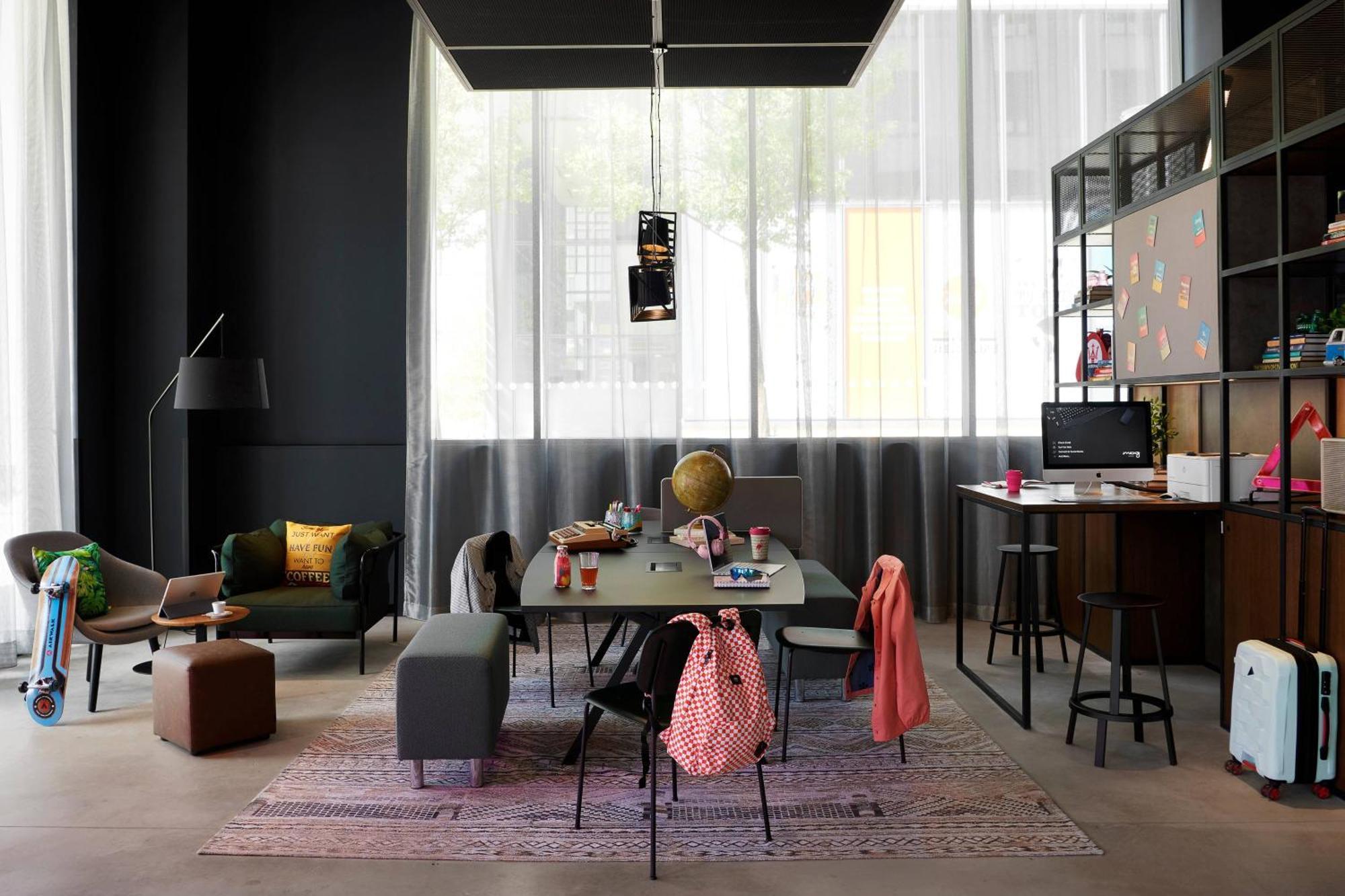 Moxy 3* Milton Keynes