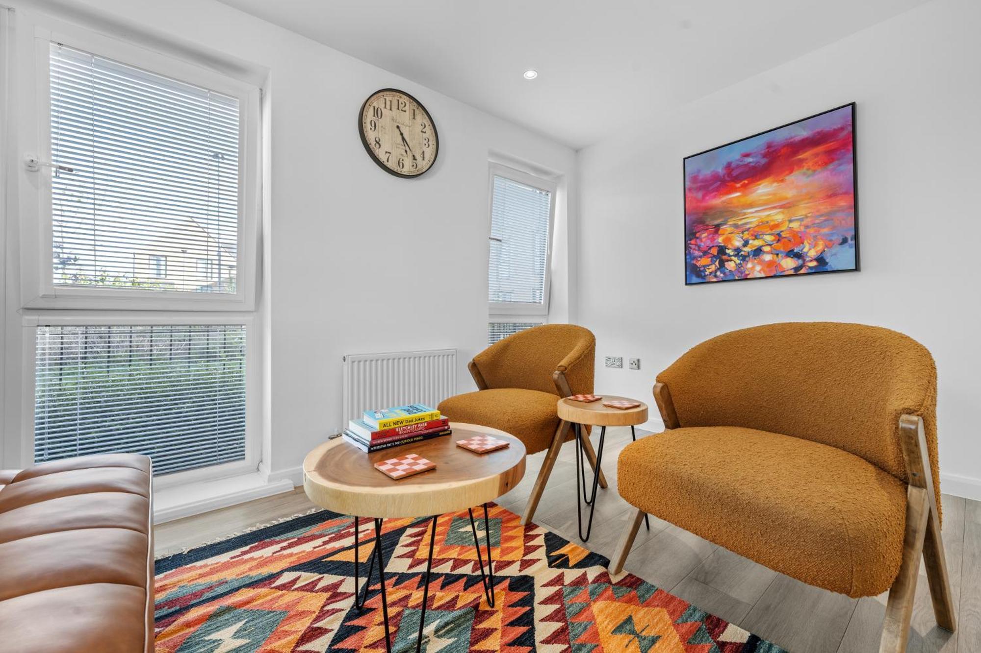 Guest house Elegant 4-double Bedroom Townhouse, Great For Holidays, Professionals And Contractors -the Perfect Away From