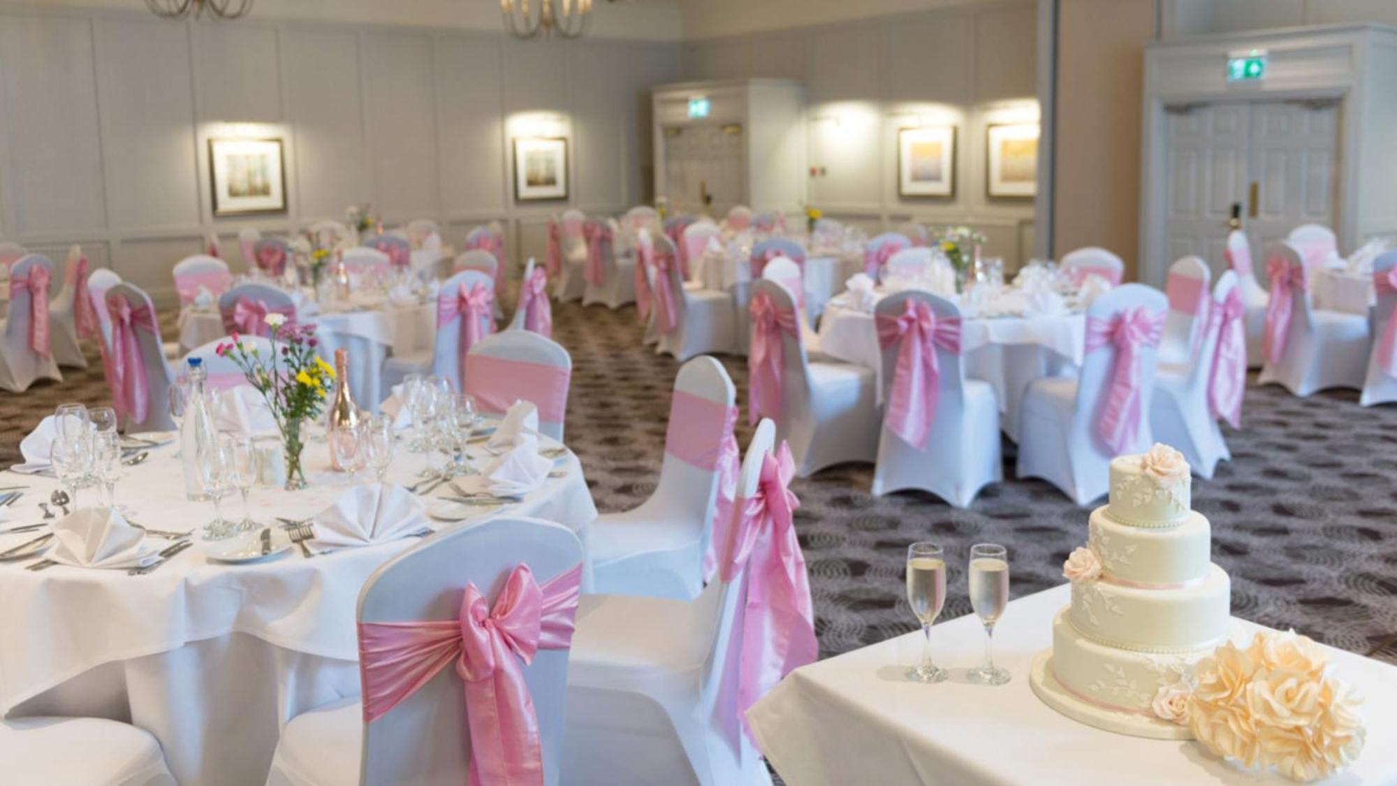 Holiday East M1 Junc 14 By Ihg Hotel 4*