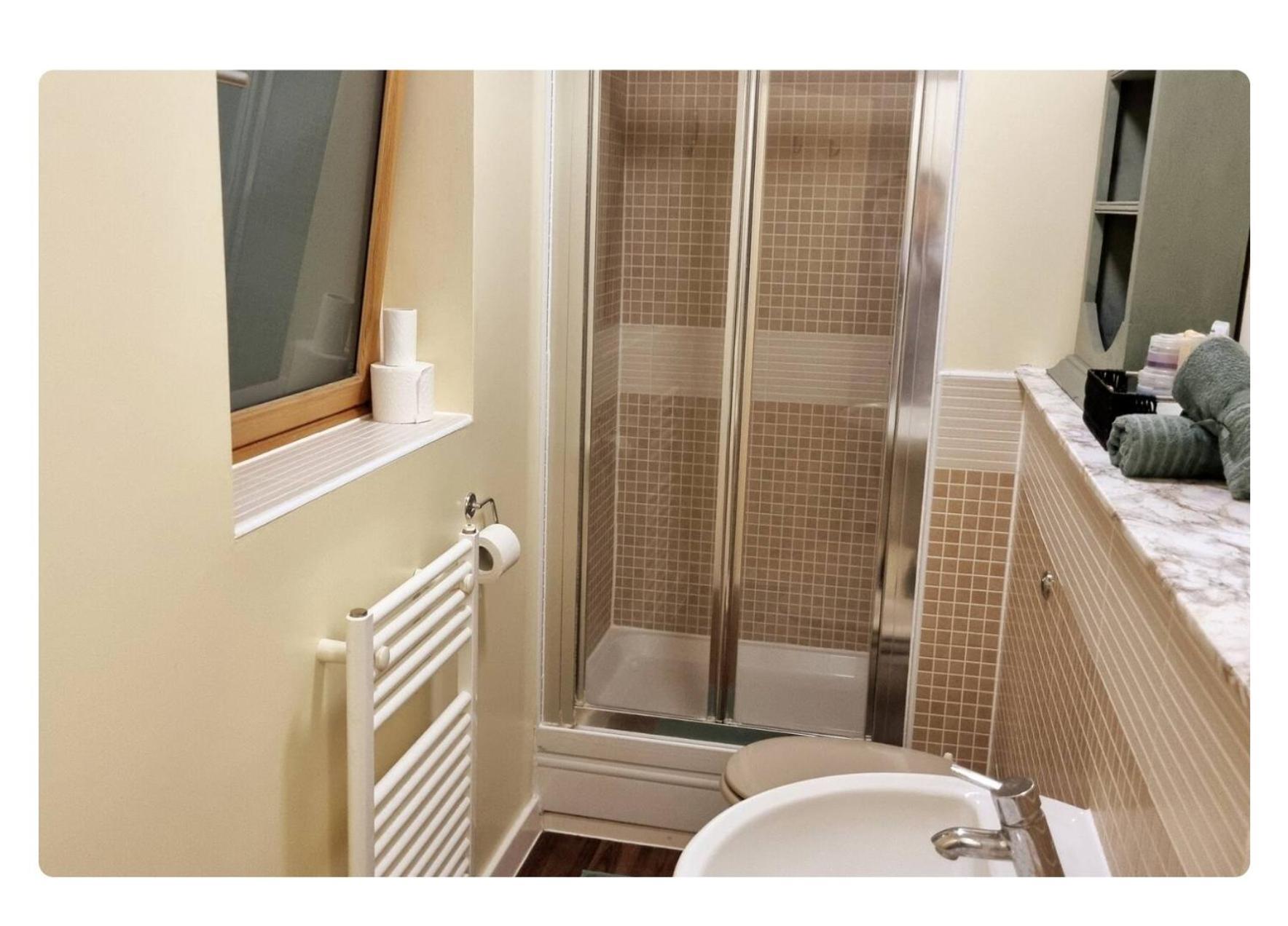 Guest house Trinity House 4 *