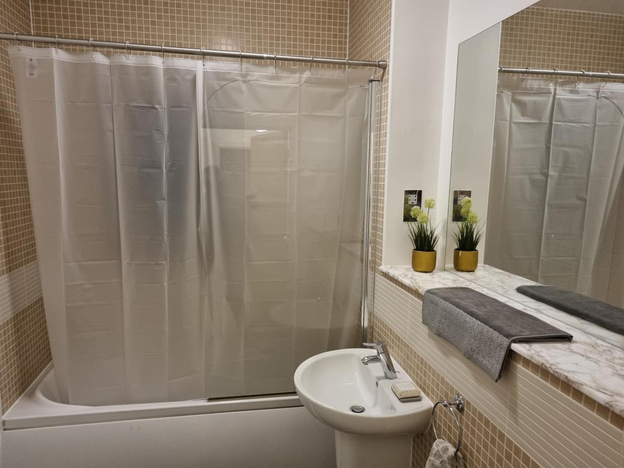 Guest house Trinity House 4 *