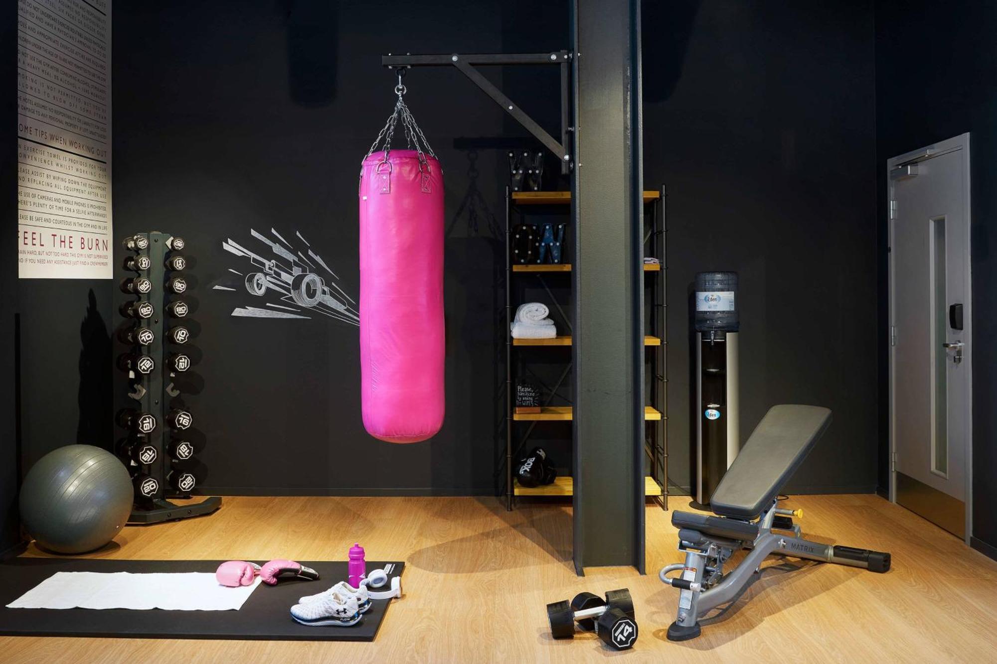 Moxy 3* Milton Keynes