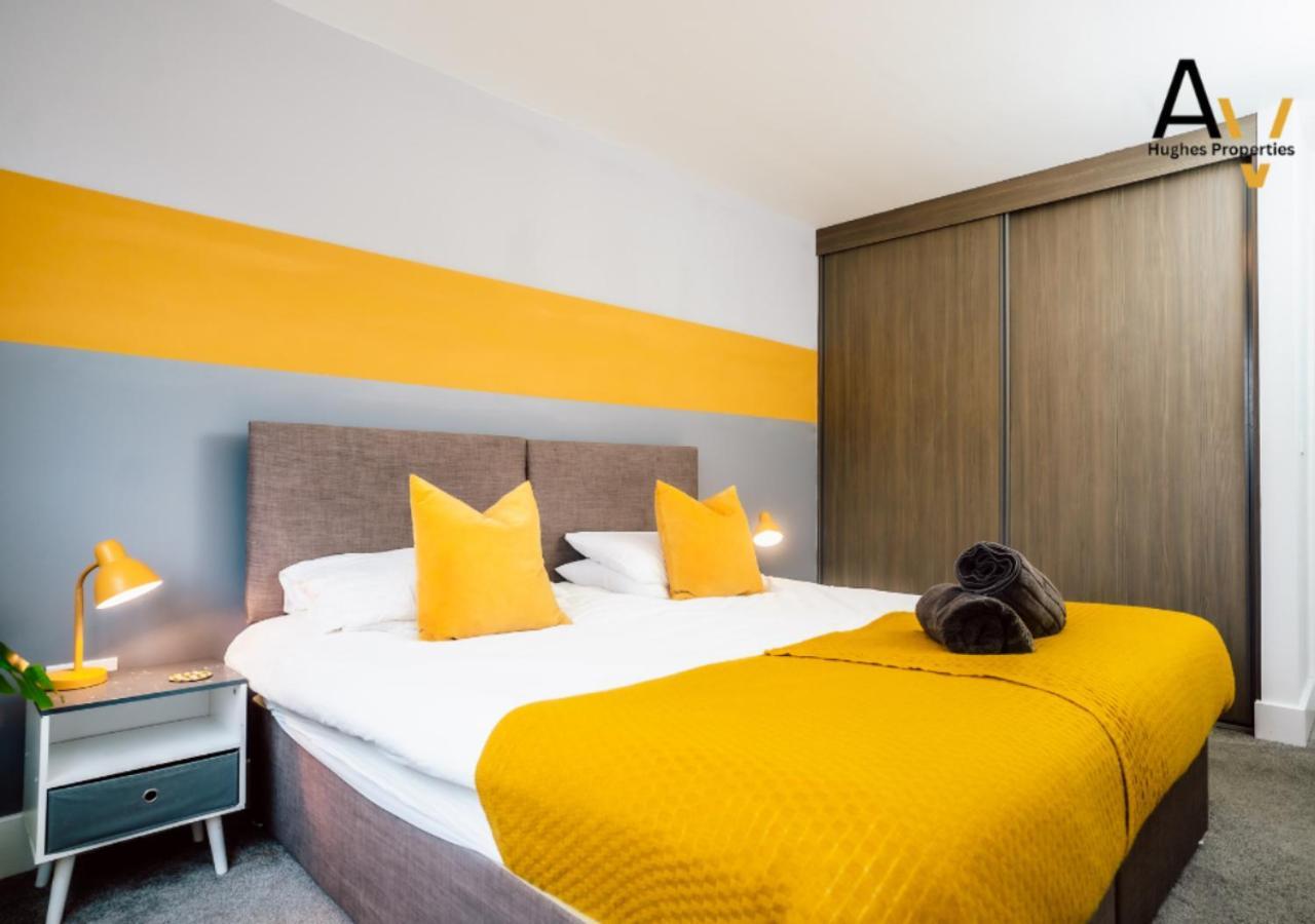 Luxurious One Bedroom By Av Hughes * Milton Keynes