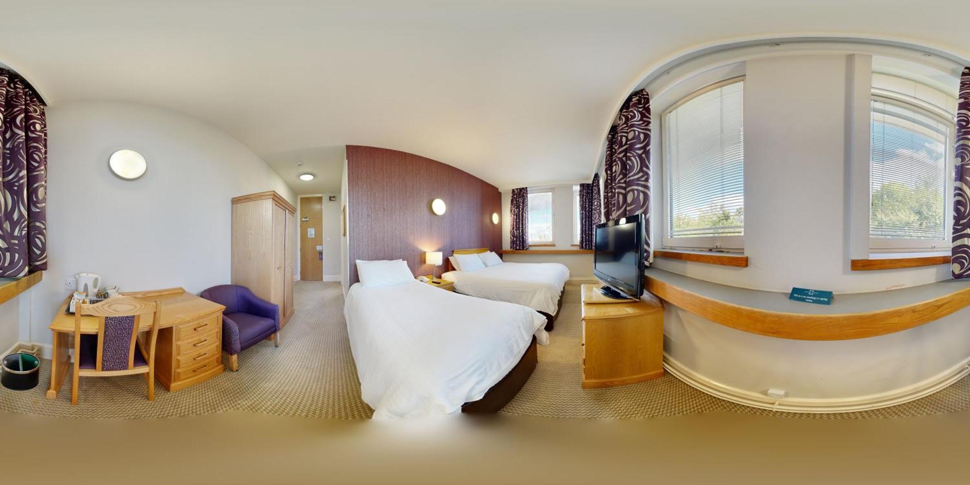 Kents Hill Park Training & Conference Centre 3*
