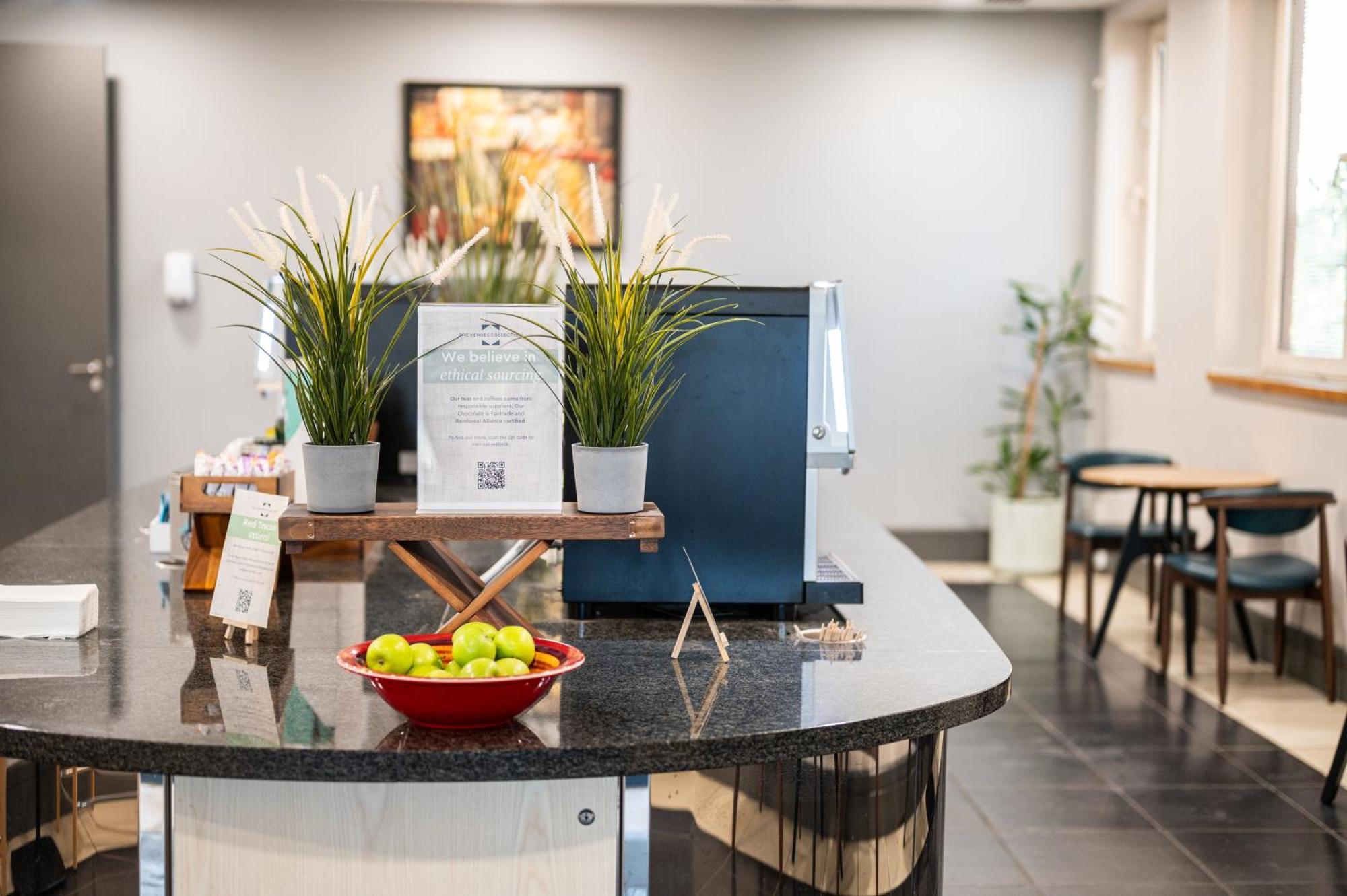 Kents Hill Park Training & Conference Centre Hotel 3*