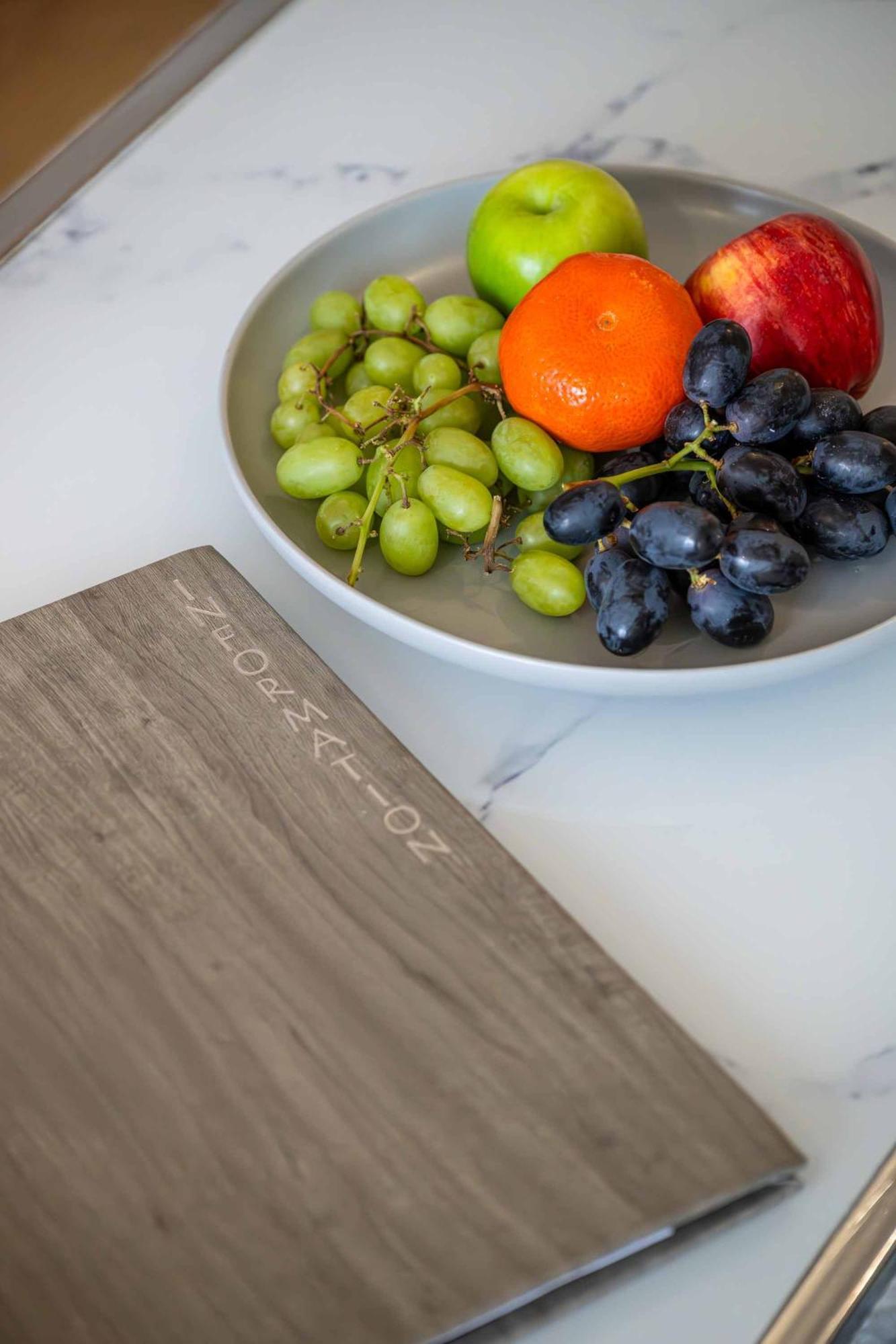Brightleap Centre: Stylish Home-away With Smart Amenities *