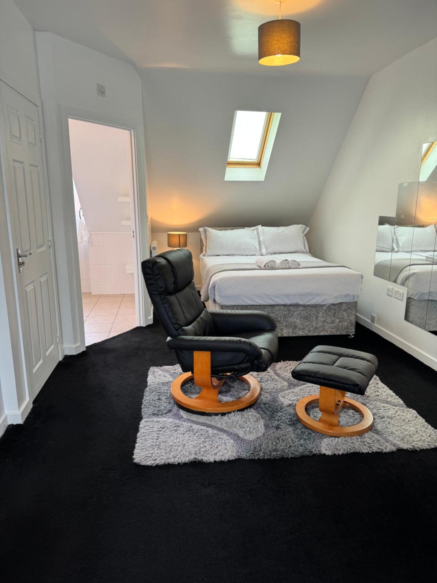 Away From Homestay Milton Keynes