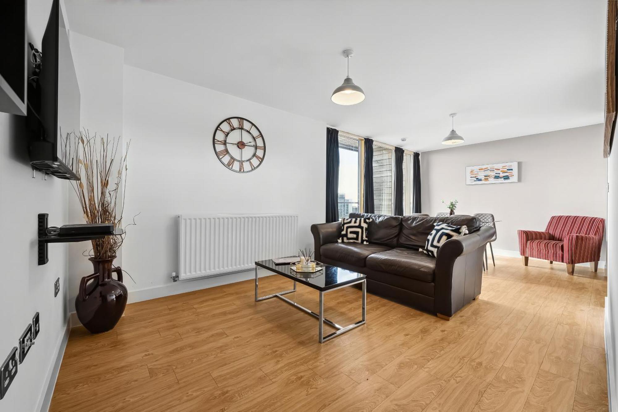 Apartment Cotels At Vizion: Serviced With Free Parking Milton Keynes