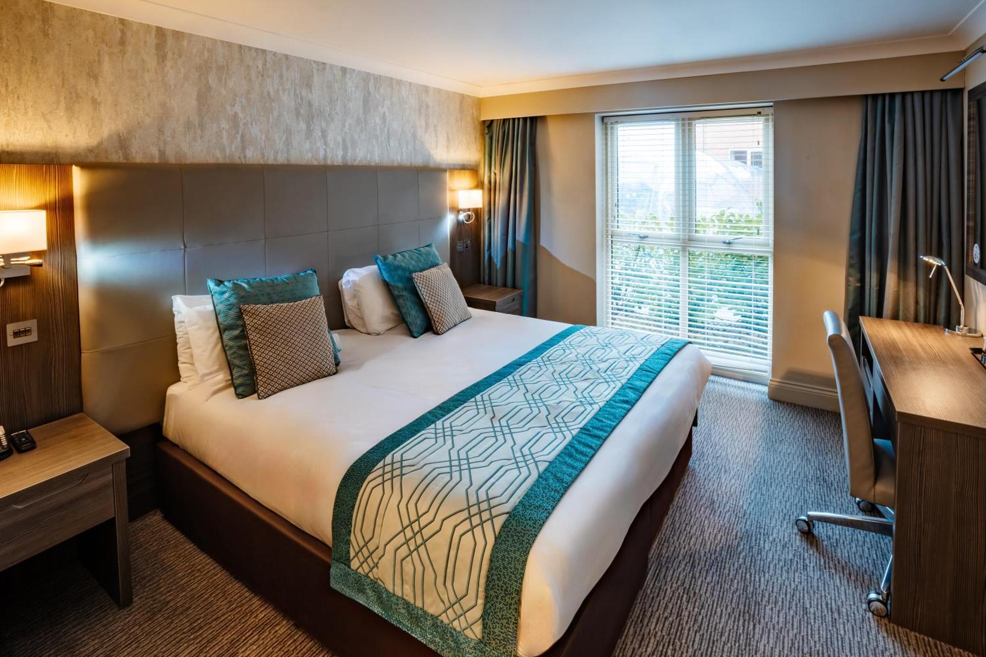 Mercure Hotel 4*