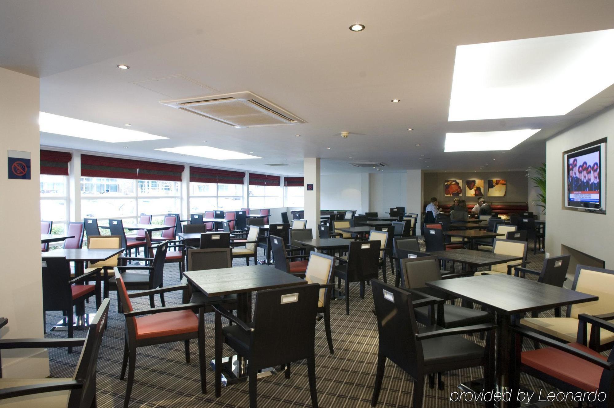 Express By Ihg Hotel 3*