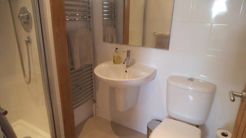 Sunshine House Bed & Breakfast Milton Keynes