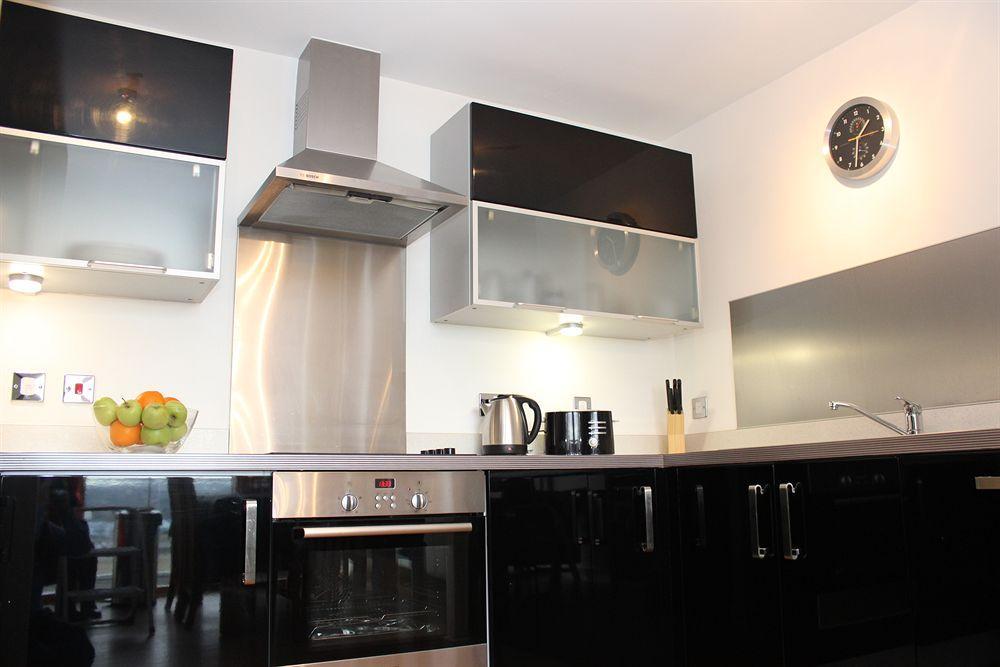 Cotels At Vizion: Serviced With Free Parking Apartment