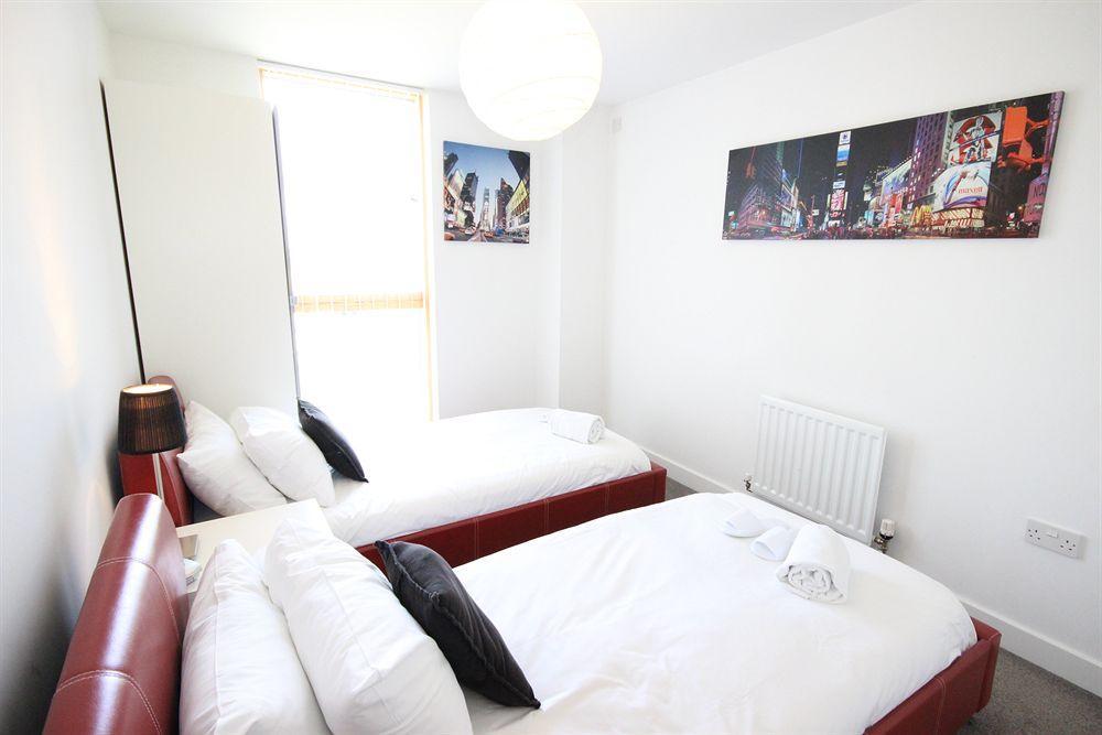 Cotels At Vizion: Serviced With Free Parking *